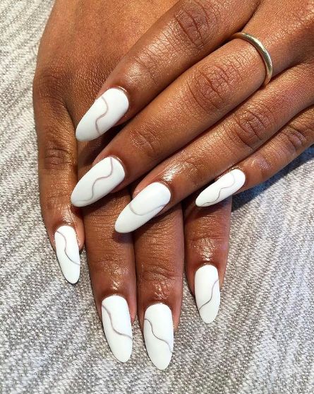 negative space manicure