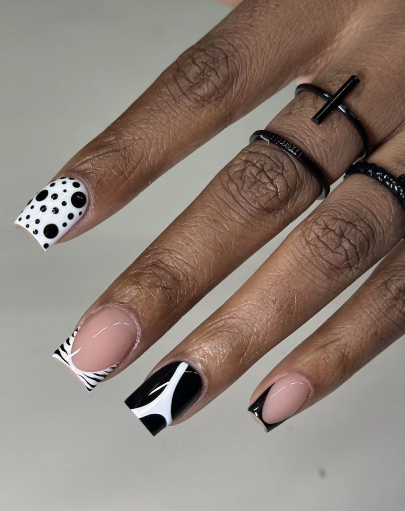 negative space nails