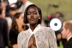 adut akech reveals pregnancy