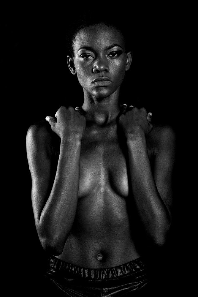 woman black and white naked
