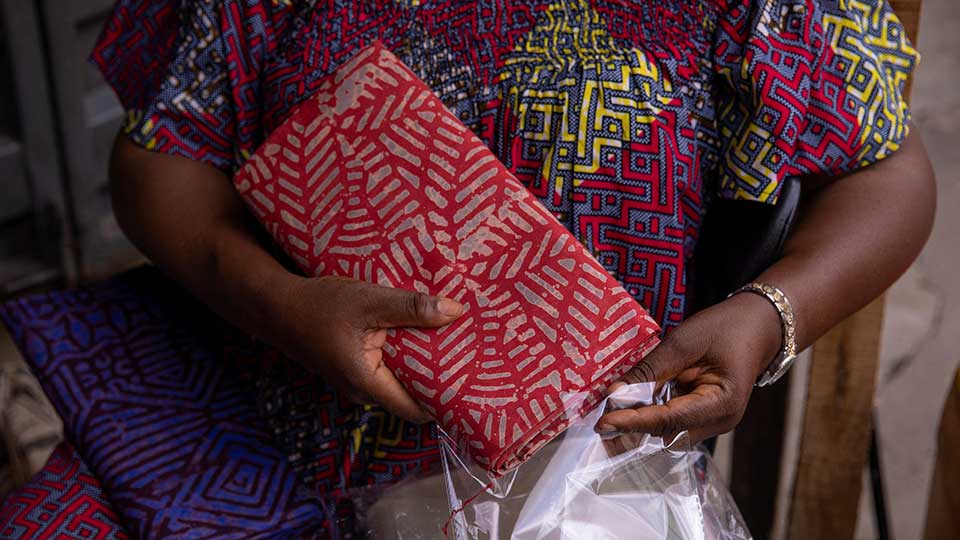 aso-ebi rewear value