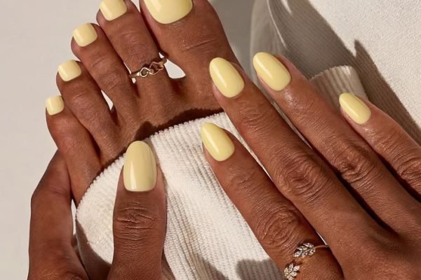 yellow gel nails